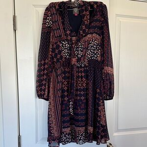Vince Camuto Navy and Red Patterned Long Sleeve Dress